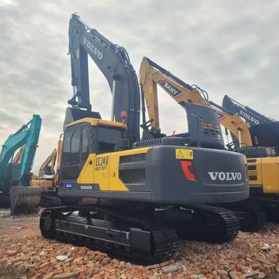 حفرة فولفو EC240 المستخدمة الحفرة الأصلية فولفو 24 طن حفرة بحالة جيدة