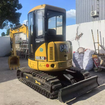 محفر CAT 303.5E مستعمل عالية الأداء ، انخفاض استهلاك الوقود
